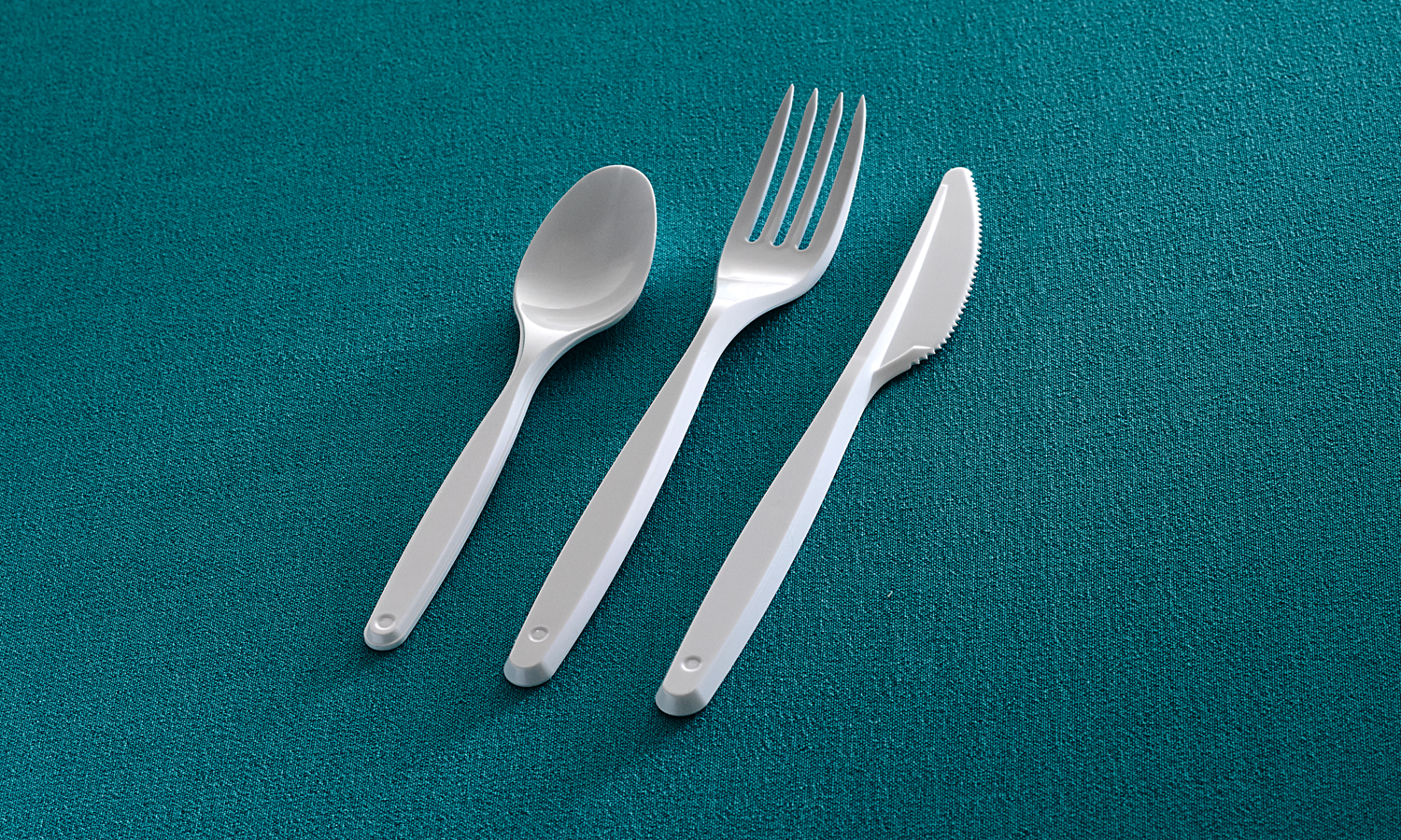 Clean Touch Color Cutlery